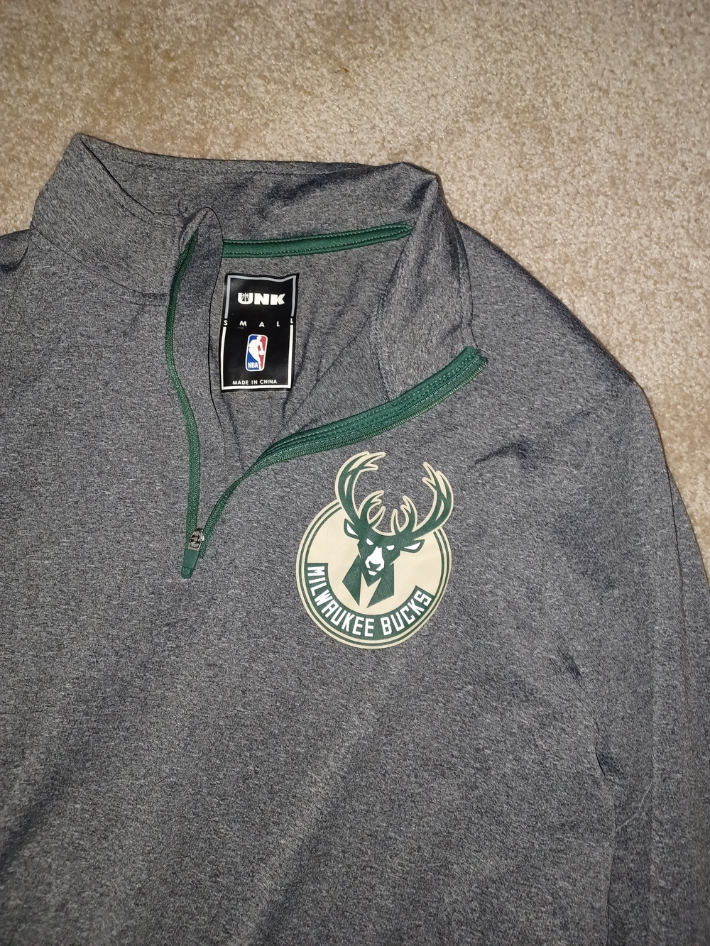 Cotton blend quarter-zip pullover, Milwaukee Bucks NBA, UNK brand